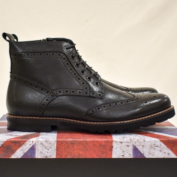 English Laundry Other - Black Leather Wingtip Boots